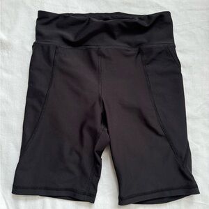 Girls Old Navy black stretchy bike shorts